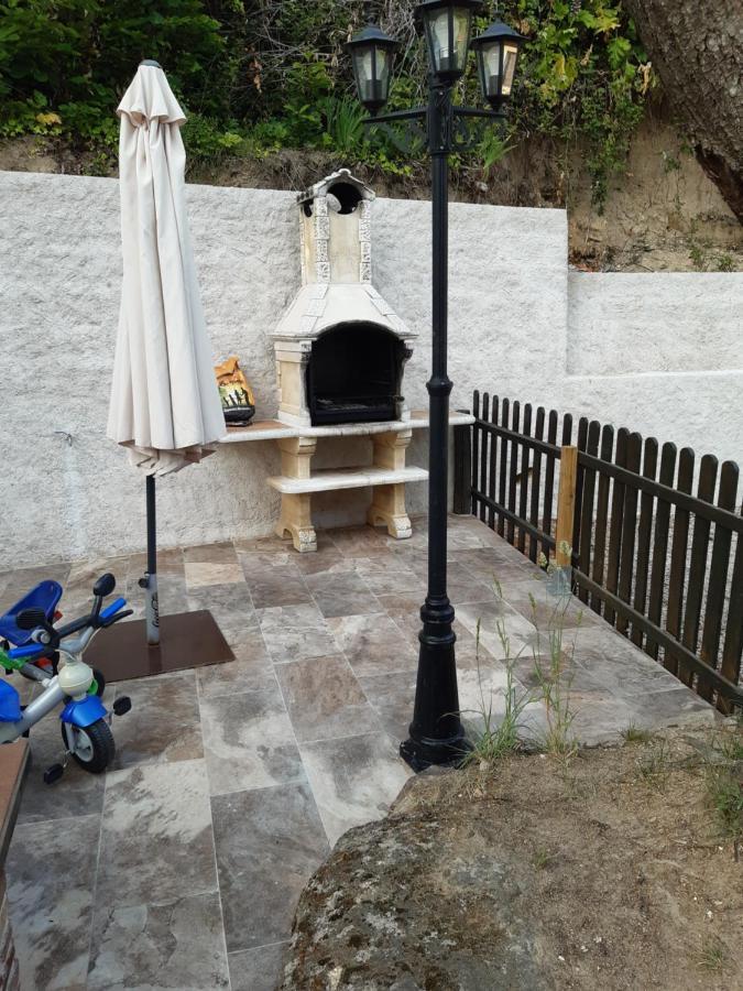 La Hojarasca Guest House Cuevas Del Valle Exterior photo